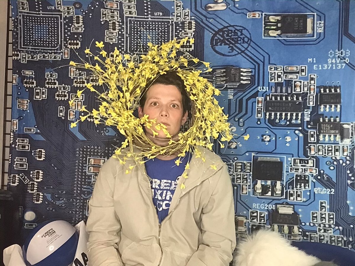 screenfixing's tweet image. ScreenFixing Photo Booth at Small Biz Saturday #smallbizsat #shoplocal #shopeav #shopsmallatl #shopatl