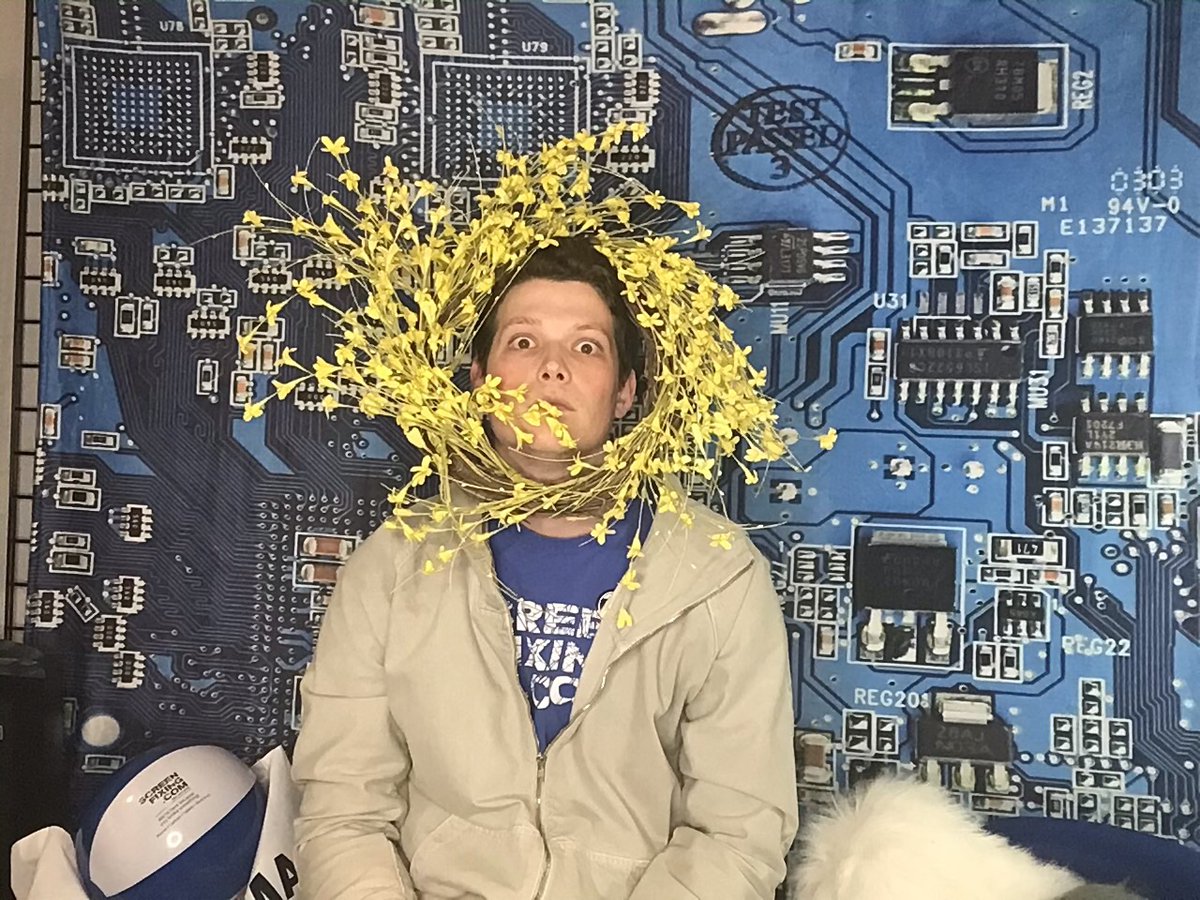 screenfixing's tweet image. ScreenFixing Photo Booth at Small Biz Saturday #smallbizsat #shoplocal #shopeav #shopsmallatl #shopatl