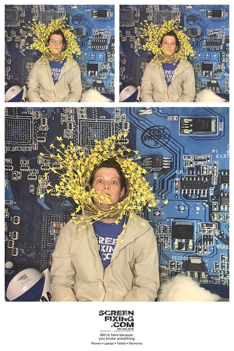 screenfixing's tweet image. ScreenFixing Photo Booth at Small Biz Saturday #smallbizsat #shoplocal #shopeav #shopsmallatl #shopatl