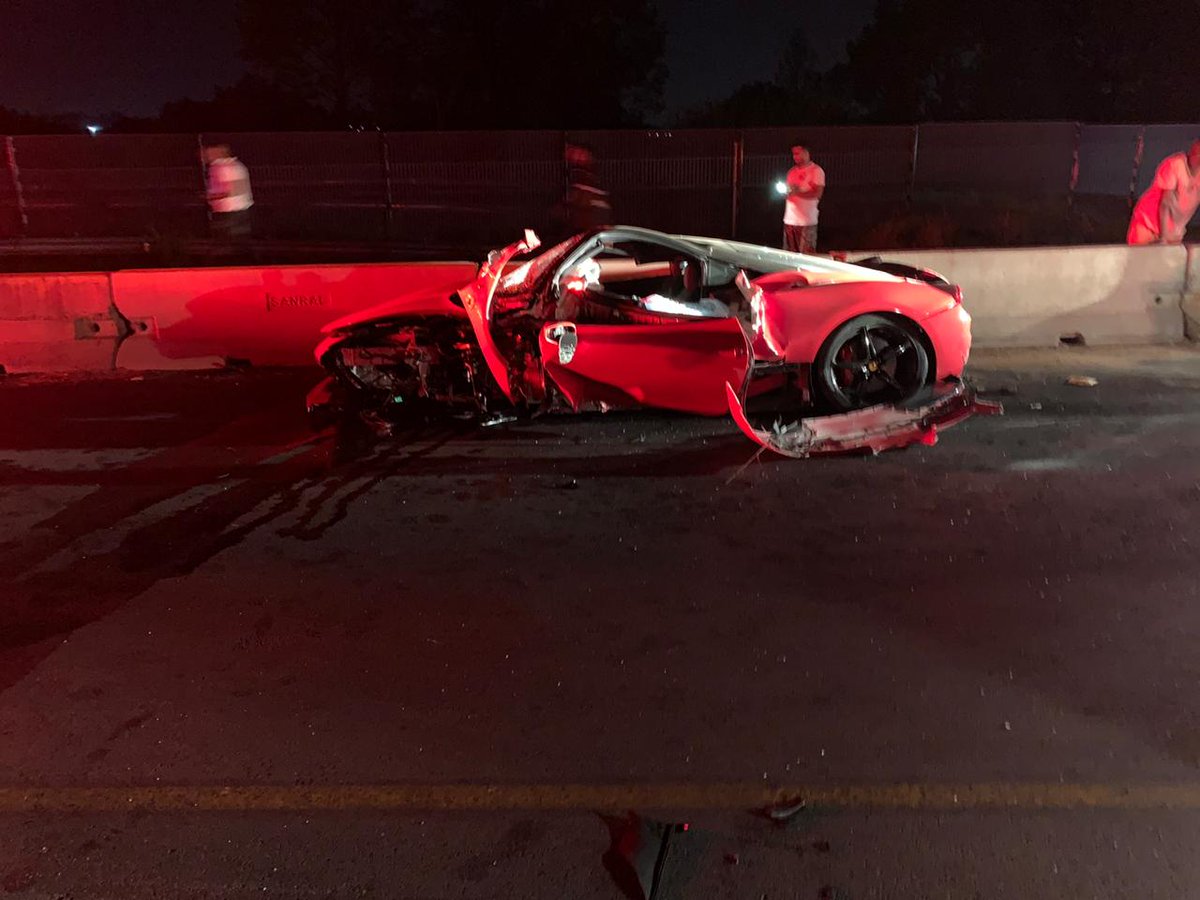 EMER_G_MED's tweet image. 《Dainfern》#RV10, #TM02, #M07 responded to reports of high mechanism collision. On arrival one Ferrari was found in pieces.  No patients on scene @GTP_Traffstats @_ArriveAlive @EWNTraffic #whensecondscount #dainfern