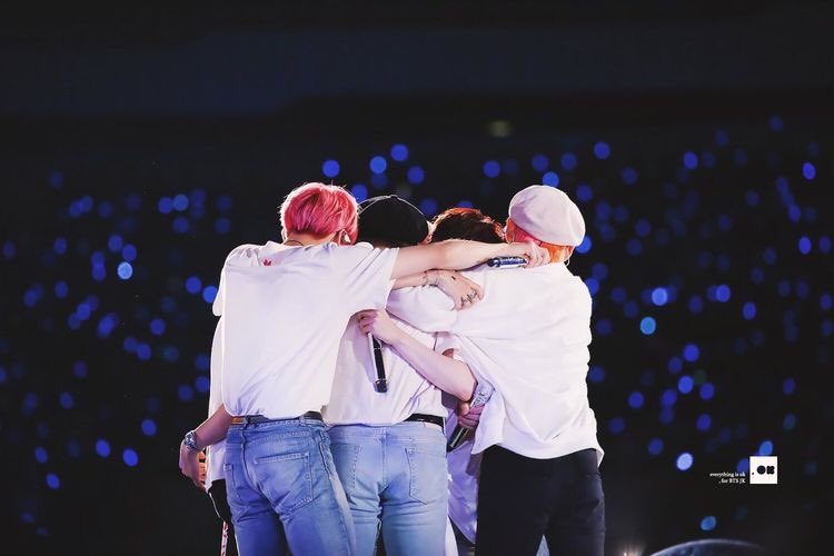 бтс love yourself концерт. концерт бтс. бигхит бтс. бтс фотосессия 2018. Bts 2018.