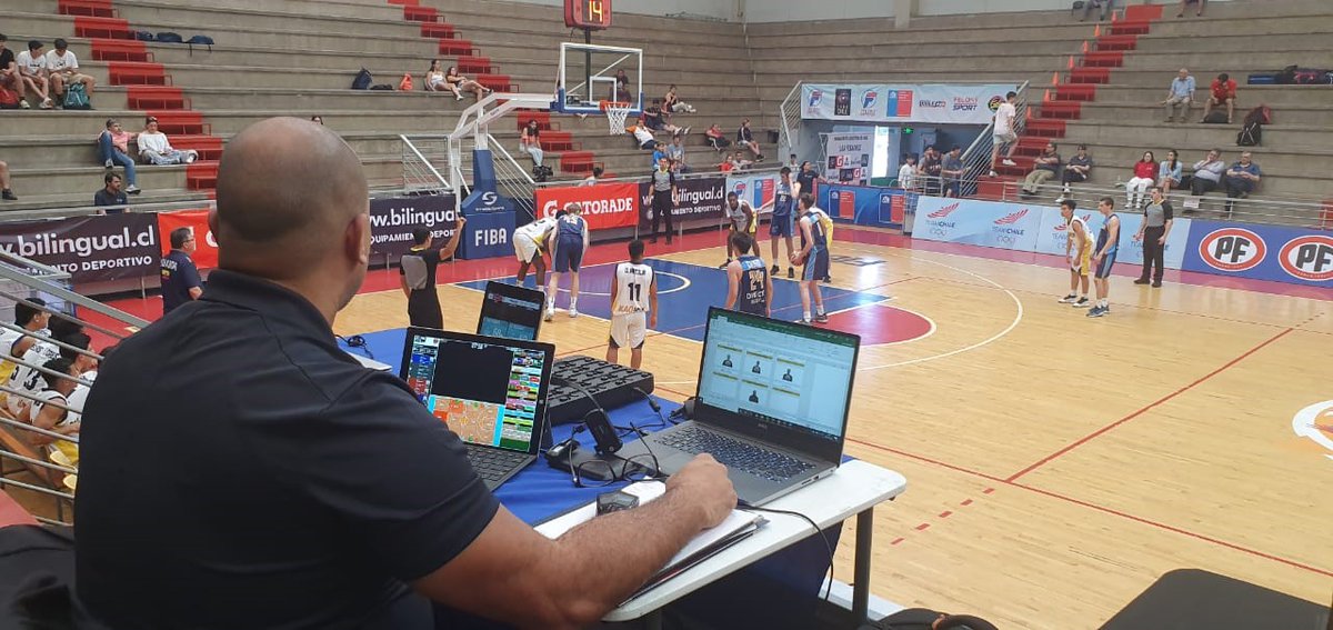 FRefereeing's tweet image. BRONZE MEDAL GAME
South American U17 Championship 2019
Santiago – Chile
30 November 2019

Game: Ecuador vs. Uruguay
Referee Instructor: Vander Lobosco 🇧🇷