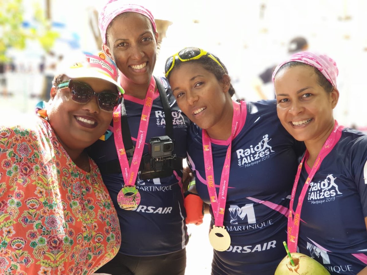 CE_CEPAC's tweet photo. Le même sourire radieux qu’au début de l’aventure pour nos alizés qui finissent le #Raiddesalizes 2019, soutenues par les collaborateurs de Martinique venus nombreux pour l’occasion. #TeamCEPAC 🏅🏅🏅 https://t.co/vEu9rCUAC6