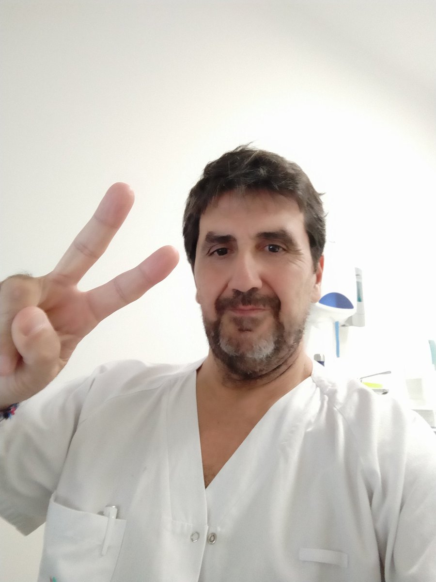 pacomangallego's tweet photo. De momento voy a seguir callando ya otorgaré cuando llegue su momento.. y lo haré con cariño y sin acritud xq confío en este equipo vamos @AngelXimenezBM @bustos_paco @MorianaMA #doscojones #mensittheblack #mecallo #sepuede https://t.co/QTwUrg18HB