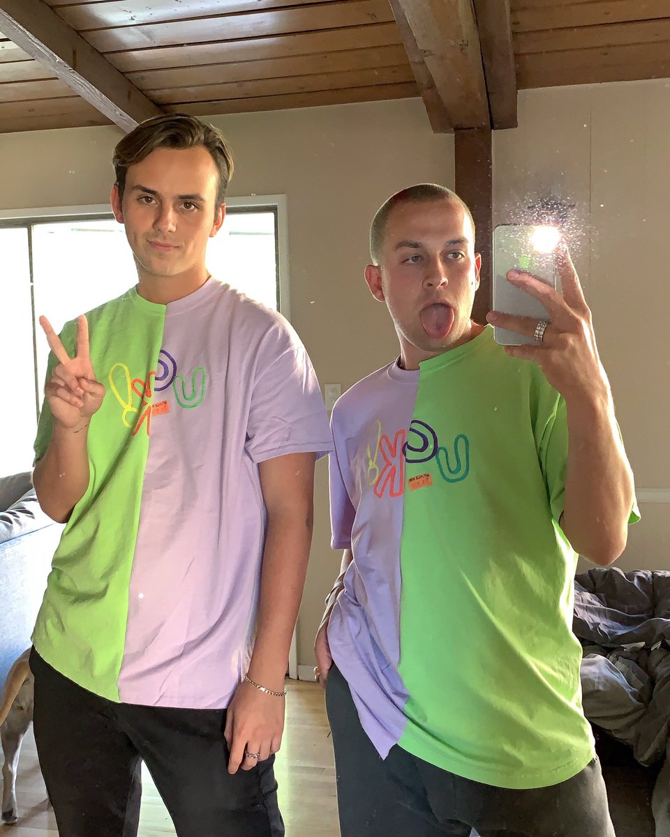 MIDDLE KID tweet media