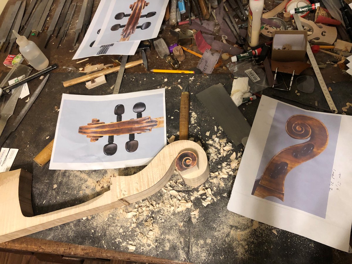 landonviolins's tweet photo. Working on the scroll of my Montagnana cello copy. 🎻⁣⁣
⁣⁣
Once finished and set in the cello, it will be ready to join the two violins in the UV box to get a tan before varnishing. 🖌⁣⁣

#cellomaker #cello #luthier
⁣⁣ https://t.co/kbxaOlcqfS