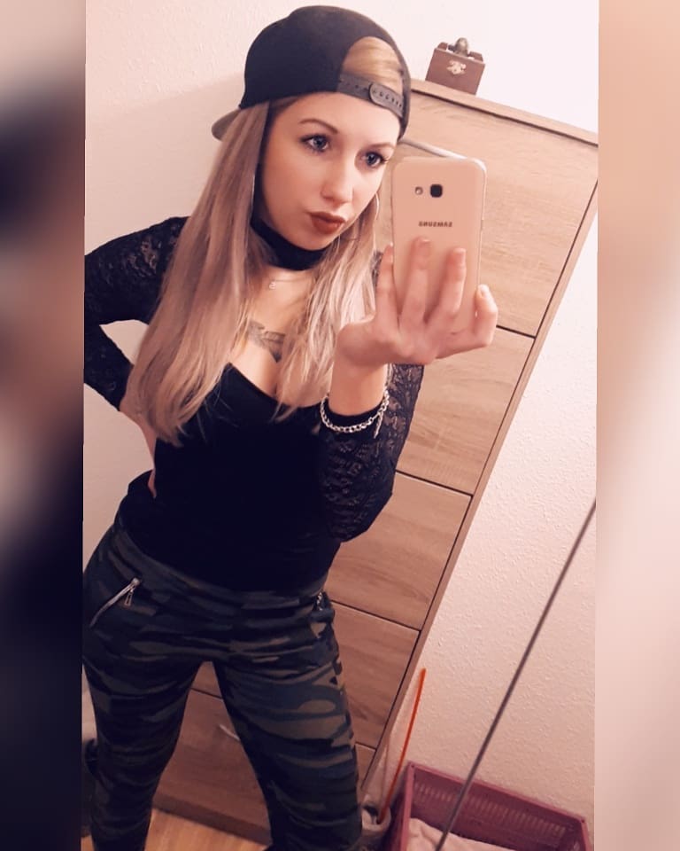 LIEBE = Leider Immer Eine Bittere Enttuschung