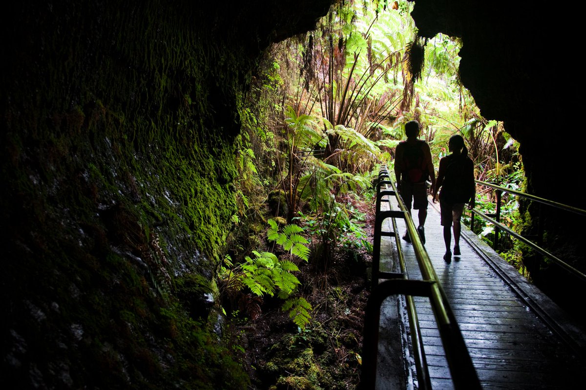 Explore these U.S. #caves and appreciate the beauty of #MotherNature. ow.ly/LaHj30m47go