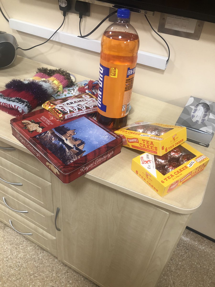 caitlinmcRMN's tweet photo. St. Andrews Day celebrations 🎉 Some famous Scottish sweet treats and loads of highland jigging tonight 💙🏴󠁧󠁢󠁳󠁣󠁴󠁿 #wd24 #UHM @karenspiers2 @AimeeHenry91 @nikkimcghee https://t.co/QGWAd3GDBm