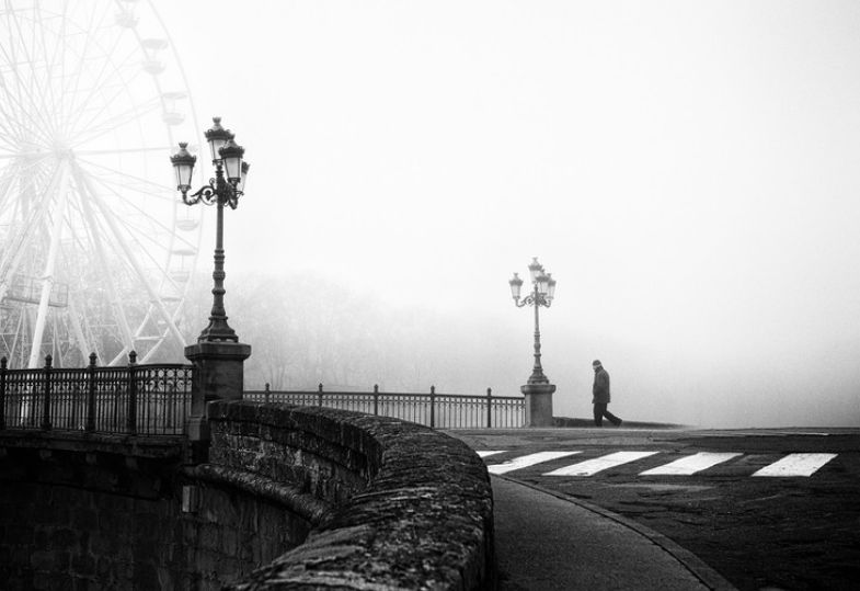 Apostrophe99's tweet photo. Foggy Day
Art by Thierry Boitelle   #blackandwhitephotography https://t.co/aUXJeCBwgr