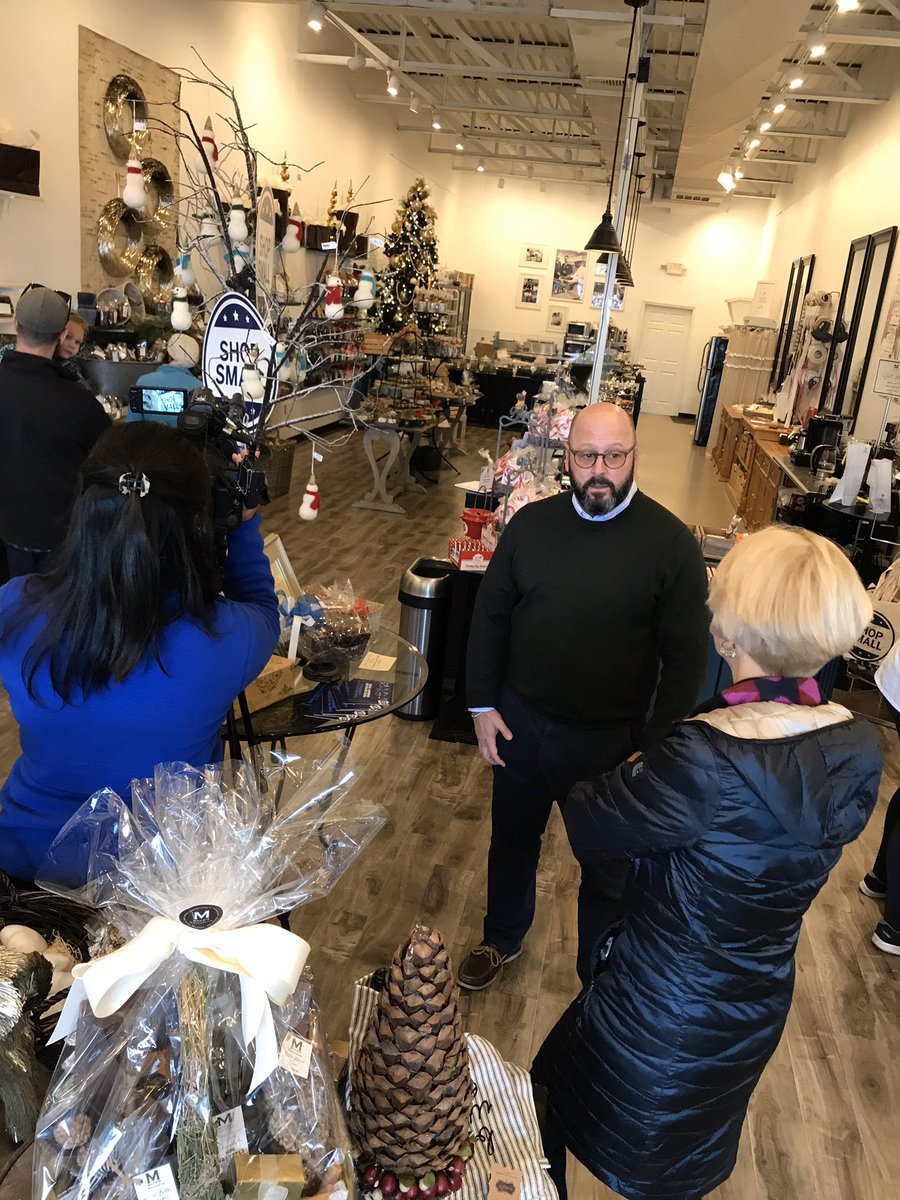 DeeterGallaher's tweet photo. Thank you @KarinaCBS21 and @CBS21NEWS for spending your afternoon with @rickjordan3 at the @WSPlazaPA for #SmallBizSat! #ShopSmall #WSPShopSmall #ShopSmallPA #SmithLand https://t.co/18cD5AuoTJ