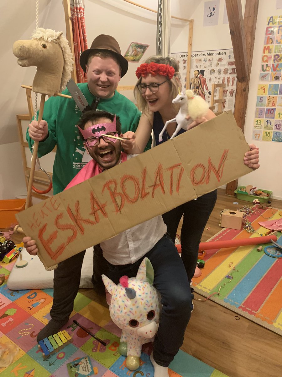 Liebe <a href="/EskenSaskia/">Saskia Esken</a>, lieber @NowaboFM, wir sind mega glücklich, dass ihr das Mitgliedervotum für euch entscheiden konntet. Wir feiern euch grad hart ab. Lasst uns gemeinsam wieder eine standhafte Sozialdemokratie aufbauen. Freundschaft! #eskabo #eskabolation #unsereSPD