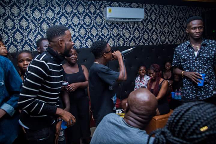 AddiSolution1's tweet image. Life Is About Two Things That I Myself I Have Learnt Far And It's All About “Determination &amp;amp; Focusing”.Never criticize anyone of it's doing see how God Bless 🙏 this Child, Addi Solution👀  #SL EMPIRE  
youtu.be/rBWkNsPQWpI