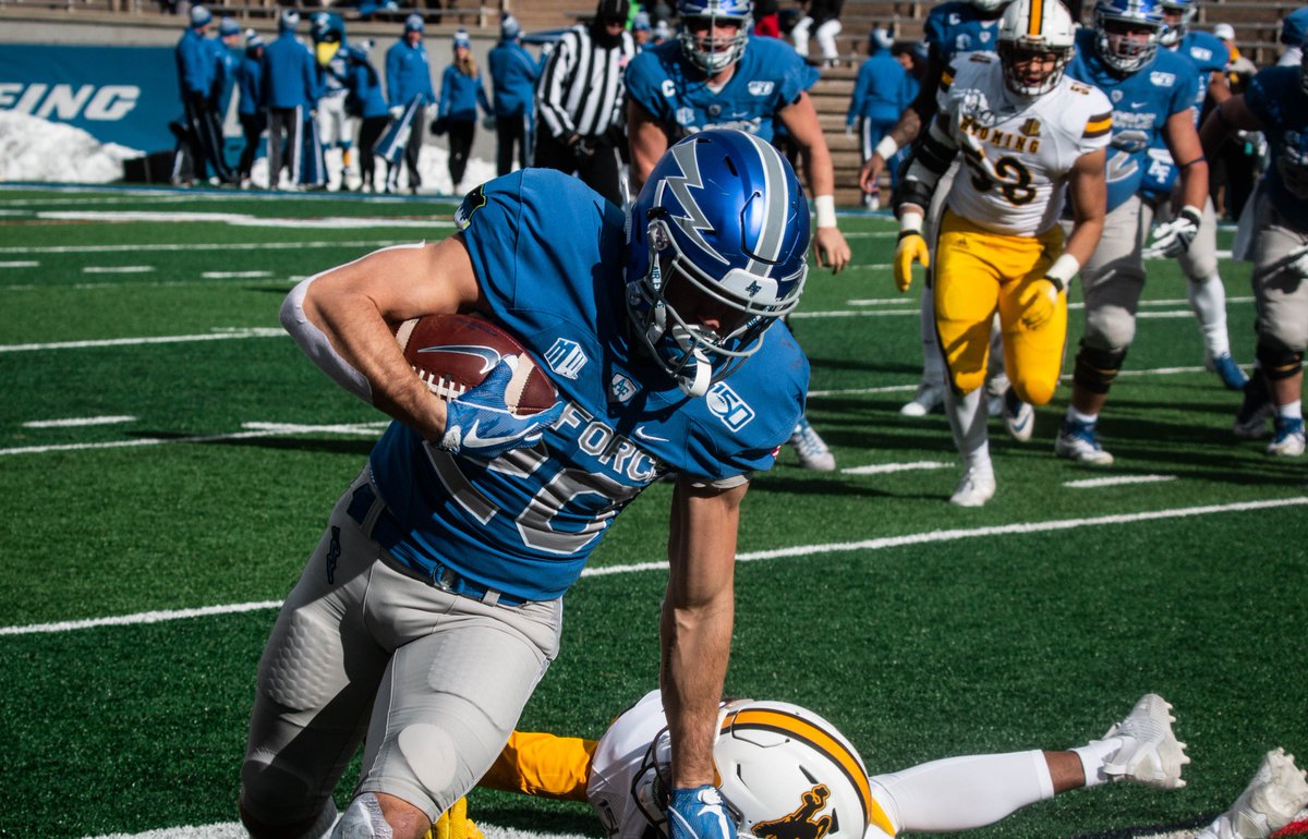 AF_Football's tweet photo. Grind it out football. https://t.co/PYwZi2Z9d8