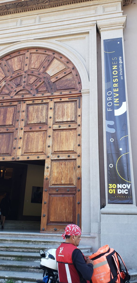 josepimpo's tweet photo. ¿Quién está en el #ForoInversiones?
Los espero 3:45pm para mi conferencia:
Industria Bitcoin y Blockchain ¿Especulación, inversión o el futuro del sistema financiero e información?
Tengo playeras de @Bitso de regalo para las mejores preguntas en el espacio de Q&A https://t.co/wR5lVKlSFG