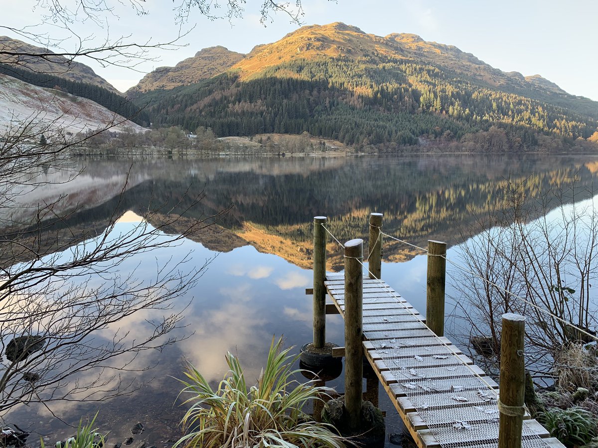 AMacNicol's tweet photo. #locheck #beautifulcowal #abplace2b #flatcalm #visitargyll https://t.co/yuNZBLvY5I