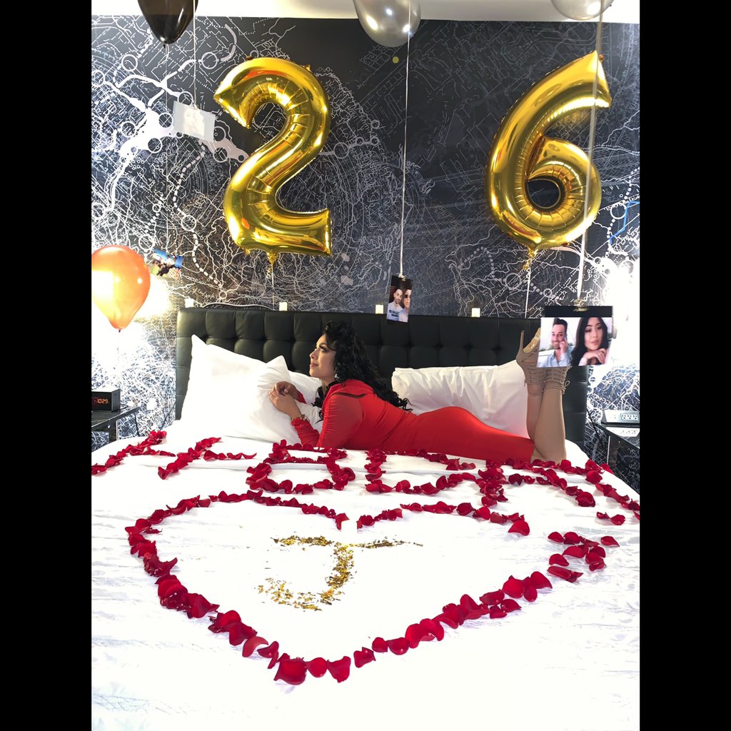 JmenG_12's tweet photo. Forever blessed with him by my side ❤️🥰 https://t.co/jhmhqSiiZI