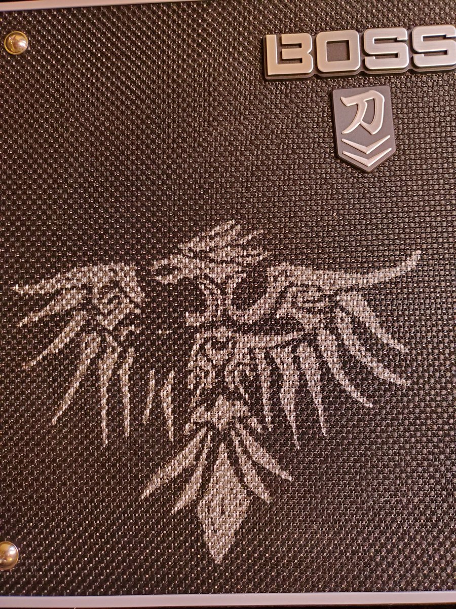 MsFoulwind's tweet photo. Here it is on the amp ... didn't turn out too bad !!! Just need the artist touch @PhoenixChrista to fill in the voodoo doll #diyart #diyamp #Artist #MusicBox #bossamp https://t.co/0vIkdkdOO0