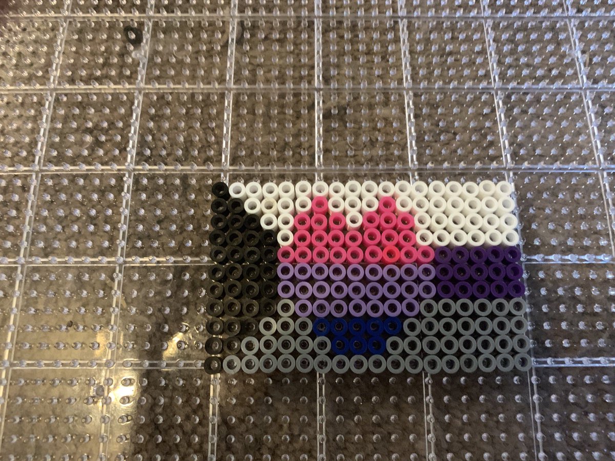 sansdaskeleton's tweet photo. I made this to show my biromantic and demisexual pride https://t.co/qvTiWQKEbY