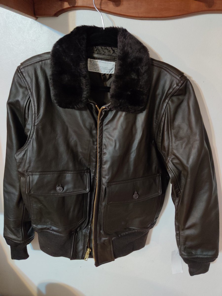 TCGO2014's tweet photo. Oh the Weather Outside is Frightful.
But my Winter Mack Trucks Coat is Delightful.
I have many miles to go.
Let it snow... let it!@$%^! Snow...
Stay warm and help TCGO with great @MackTrucks apparel #TCGOStore #BornReady #MackTrucks #TCGOChristmas #TCGO https://t.co/RRX4nywIa8 https://t.co/gVfzKcz734