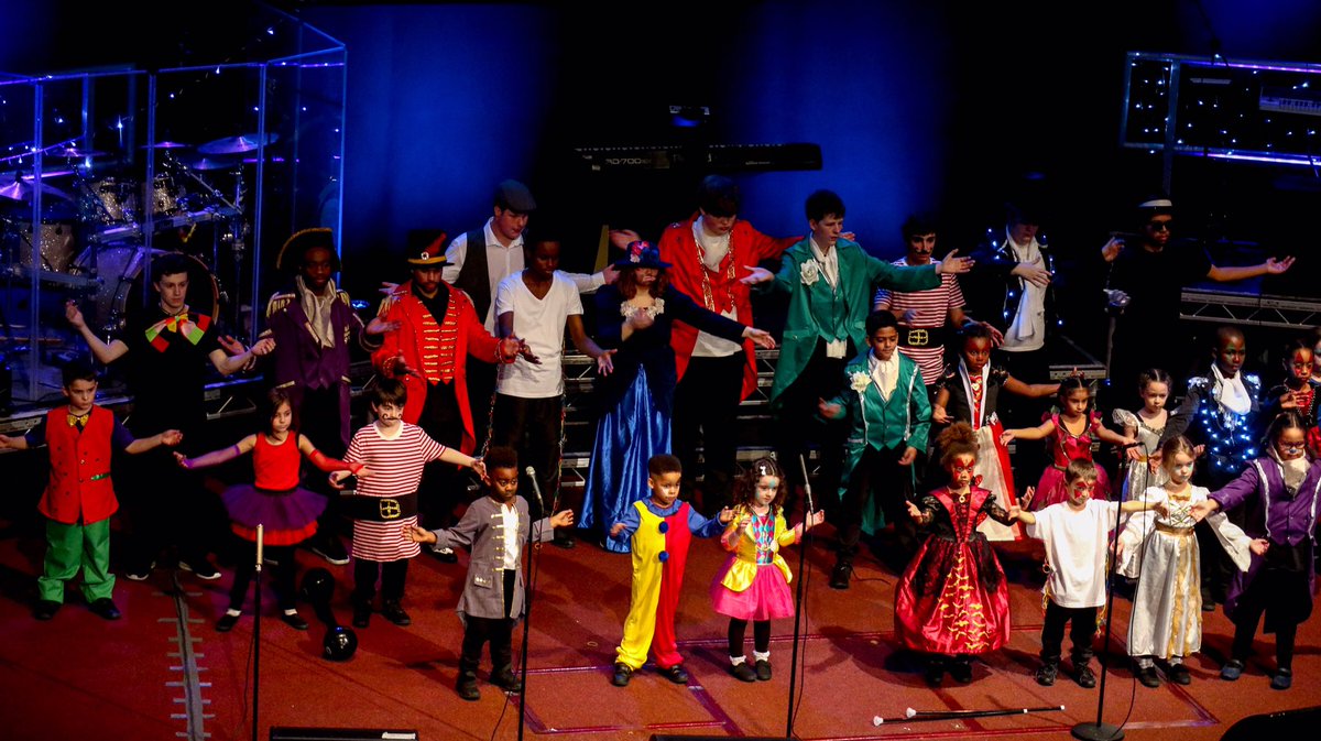 West London Performing Arts Academy tweet media