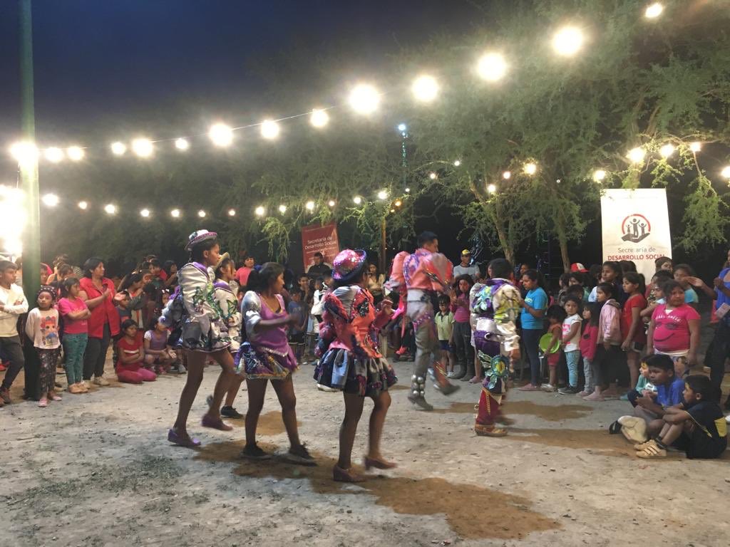 GuadaColqueOK's tweet photo. #CerrandoGestion municipal la https://t.co/uUVtqLribx.Comunitarios @JuanPabloLina10  realizó la ultima cena comunitaria en Barrios Justicia, agradecemos a todos los que participaron para brindar este servicio @GustavoSaenzOK @DesarrolloSalta https://t.co/7XGDlNhc6L