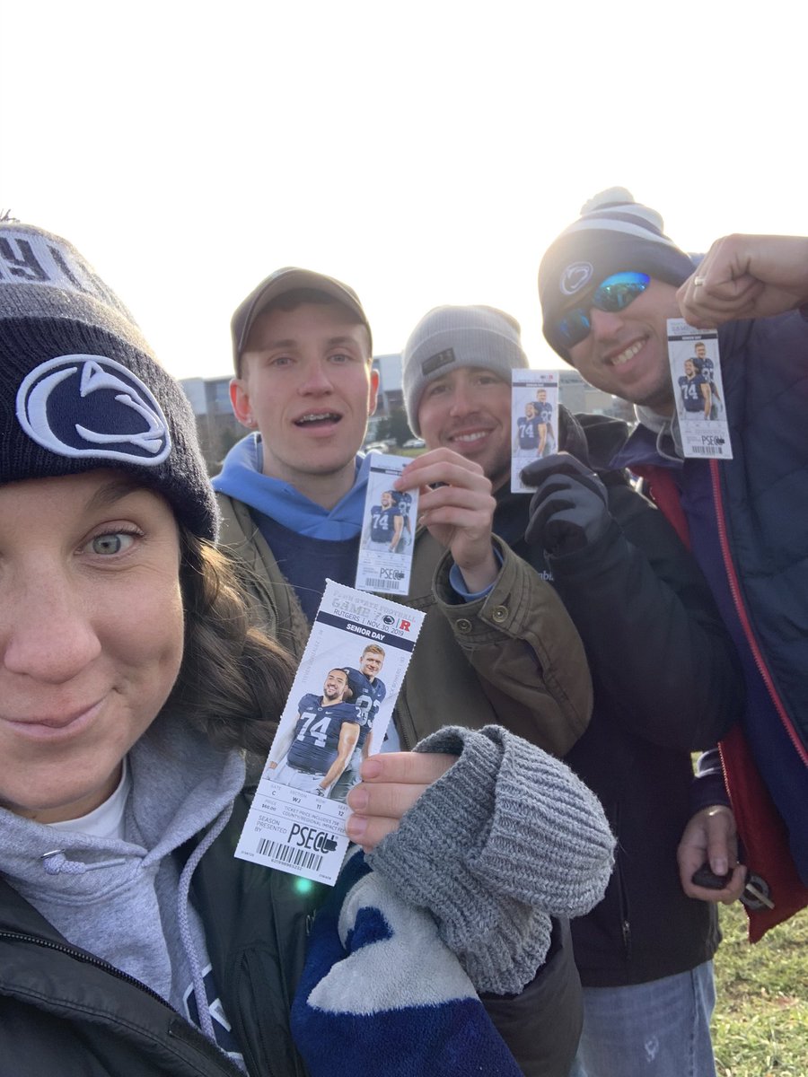 lagriffs's tweet photo. #PSUPRIDE WE ARE! https://t.co/yY0JKV15G9