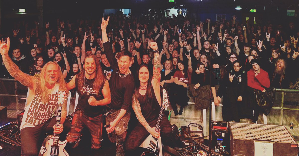 Cyhra_official's tweet photo. Oh wow! Thanks London! That was f*%kin rawk n roll 🔥🤘#cyhratour2019 #nohalosinhell #battlebeast #nomorehollywoodendings #europeantour #ululive #london #england🇬🇧 https://t.co/nhf8oVu25G
