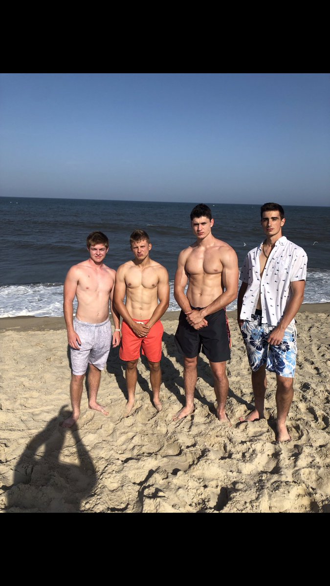 Schmidty_911's tweet photo. Happy birthday @wentz_will https://t.co/DxZhtFLlgU