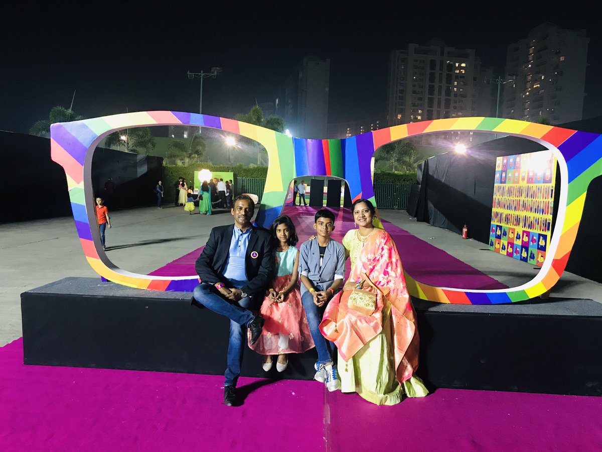 rajesh_mahalle's tweet image. My #pricelessfamily at #Razzmatazz2019 . Thank you for their #pricelesssupport . Kudos to organisers and volunteers for their #splendid #efforts @wearemastercard @mastercardindia