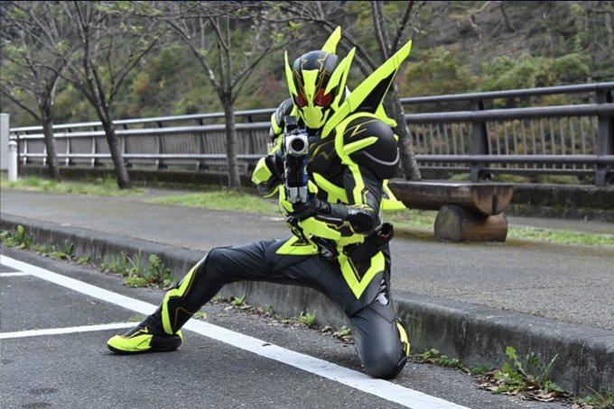 仮面ライダーゼロワン 次週 仮面ライダー雷が登場 雷の変身者って誰だ 予告動画 まとめダネ 仮面ライダーゼロワン 次週 仮面ライダー雷が登場 雷の変身者って誰だ 予告動画 まとめダネ