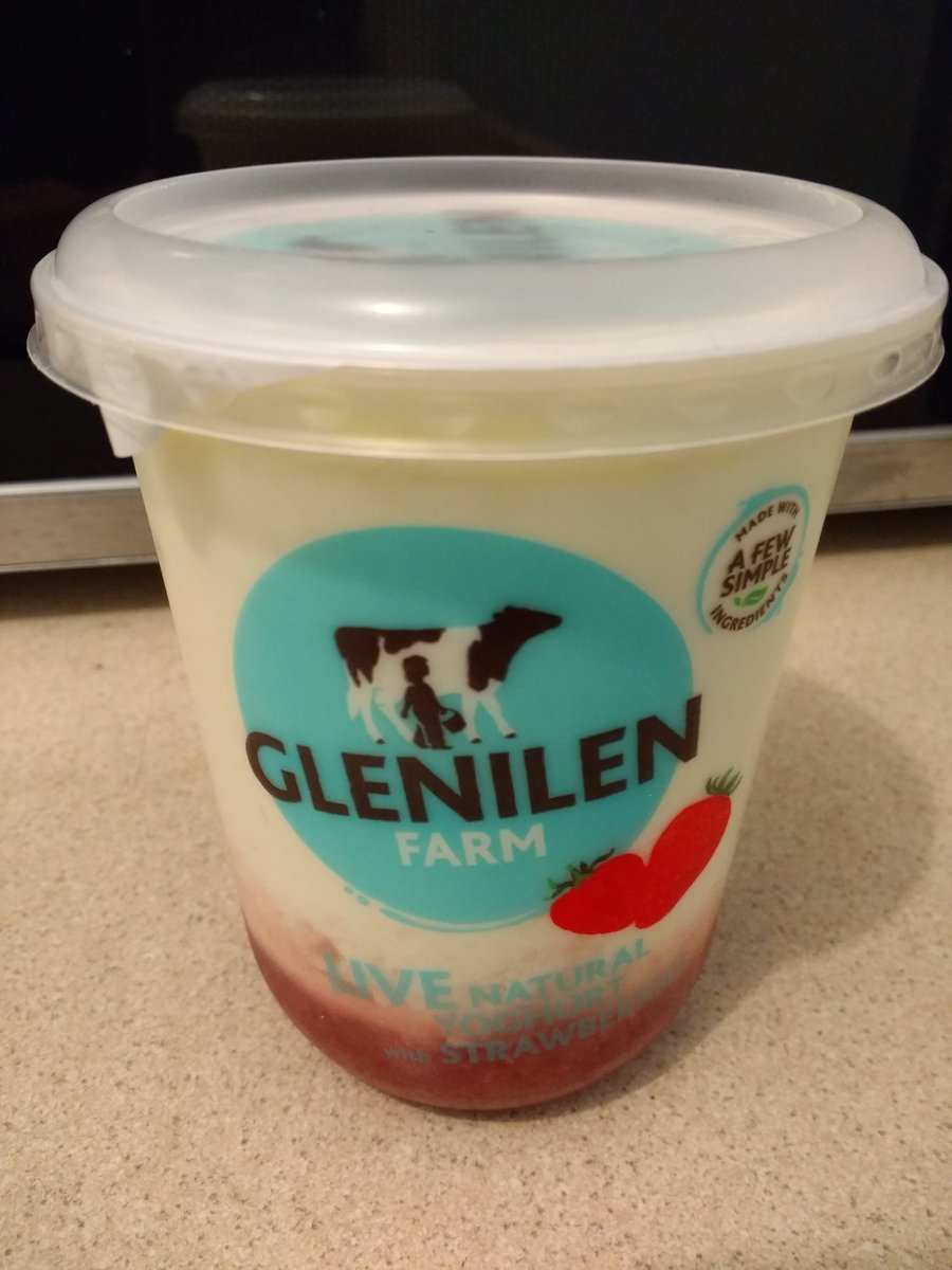 ResidentCov's tweet image. @GlenilenFarm Totally loving your Strawberry Yogurt I picked up at #bbcgoodfoodshow  yesterday. Probably the best tasting thing I tried at the show ♥️. Pity you can&apos;t buy the large pots in the shops. 🙁 #GFSWinter