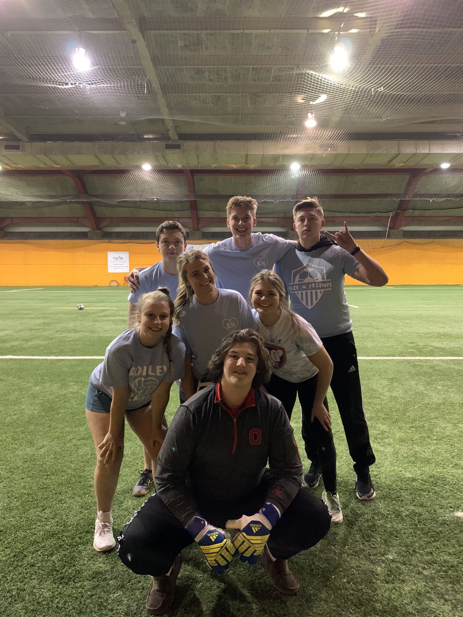 12Strong_'s tweet photo. STARTING 12 FOR THE NIGHT #FOZENFRIENDS @FozeNFriends https://t.co/xnkFJsmx6i