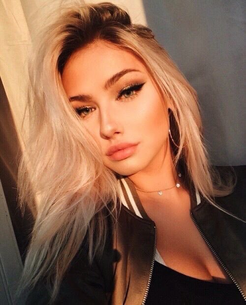 itsbitchykid's tweet photo. Eyeliner killer https://t.co/wYAH6q7qnA