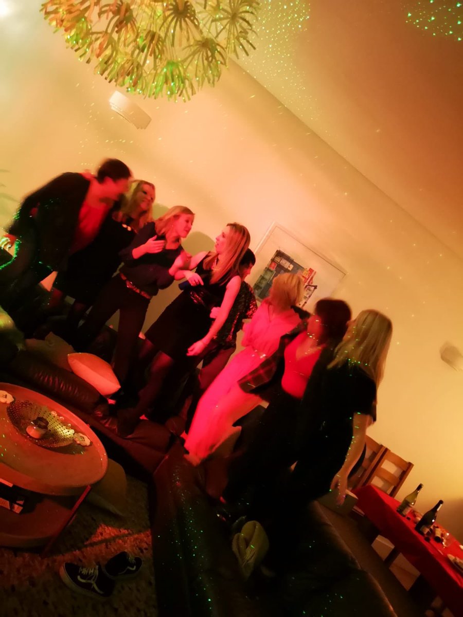 We had a great evening at our <a href="/LongfordParkLFC/">Longford Park Ladies FC</a> Christmas Party last night🖤 The drinks and dance moves were definitely flowing!🎅🏽🥂🥳⚽️