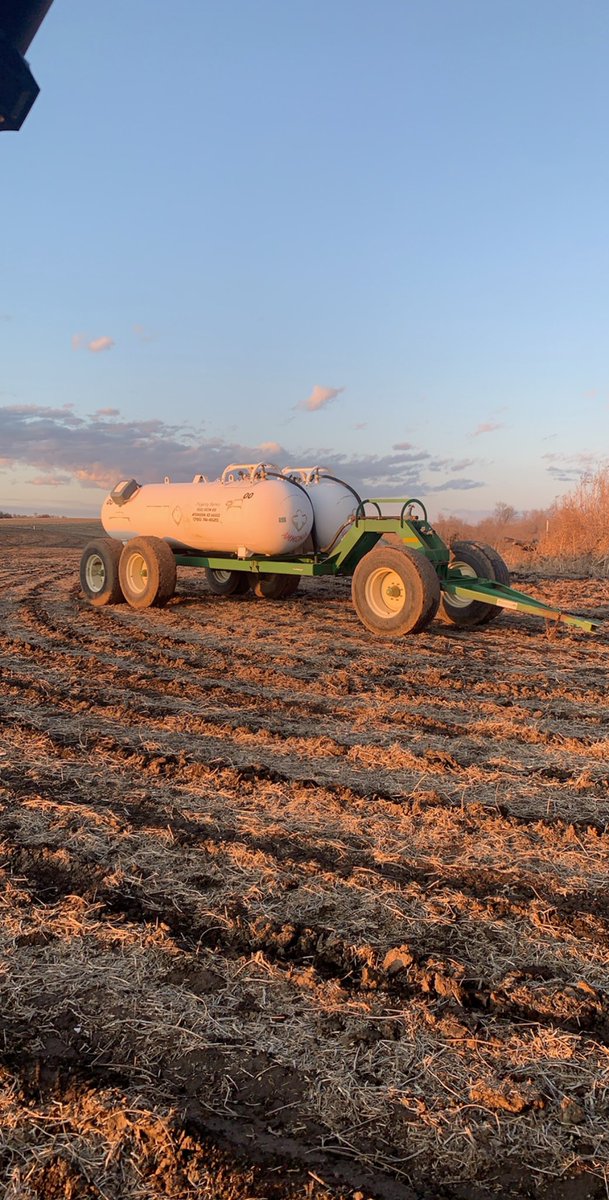 SchererBoy2016's tweet photo. 3 sets of tanks for sale. 1,000 gallon tanks, Dalton running gears, all plumbed together.

DM for more info, RT’s appreciated https://t.co/qNtcEvMRRq