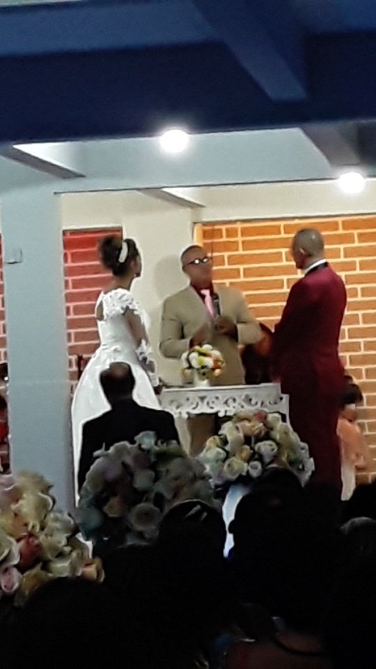 xaviermilena1's tweet photo. Hoje o pai do meu primo está casando e não é com minha tia de de sangue que ele sempre lutou por ela, mas ela nunca valorizou e esse casamento mostra que nem sempre a pessoa que a gente sonha vamos casar e ter familia. https://t.co/P89jLfiDuI