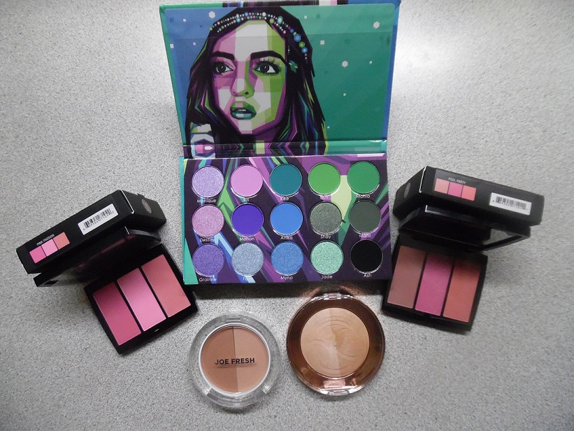 Uplift2Empower's tweet photo. #ABH, #BLUSHTRIBE, #QUO  &amp; #YVESROCHER Set Available @ https://t.co/I8D86KzWv9

#giftideas #gifts #gift #makeup #BlackFriday #BlackFridaySale #Deals #sales #shopping #CyberMonday #cybermondaysale #Deal #CyberMondayOffer #CyberMondayOffers #CyberMonday2019 #CyberMondaySales https://t.co/71jL3Hraao