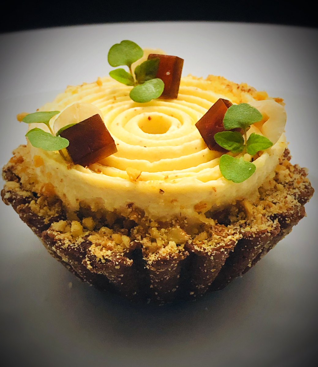 RestLadyAnne's tweet image. Gianduja, Heather Honey, Toasted Almond and Espresso!! #toend #granddining #restaurantladyanne