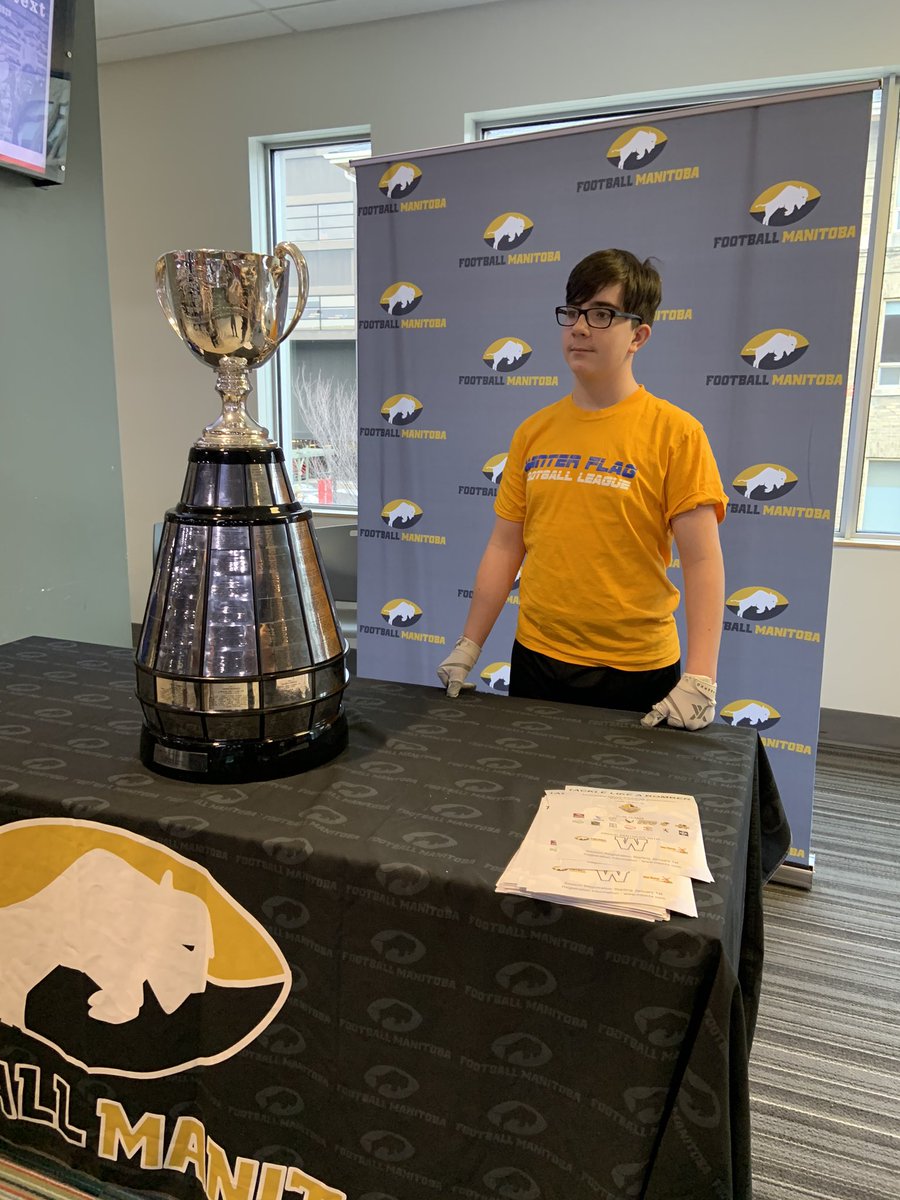 The Cup WAS here! Thank you <a href="/Wpg_BlueBombers/">Winnipeg Blue Bombers</a>!  #recplex #ForTheW #footballmanitoba #WinterFlag #thebest