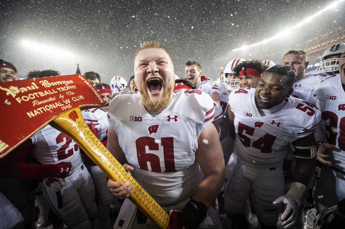 Wisconsin Football tweet media