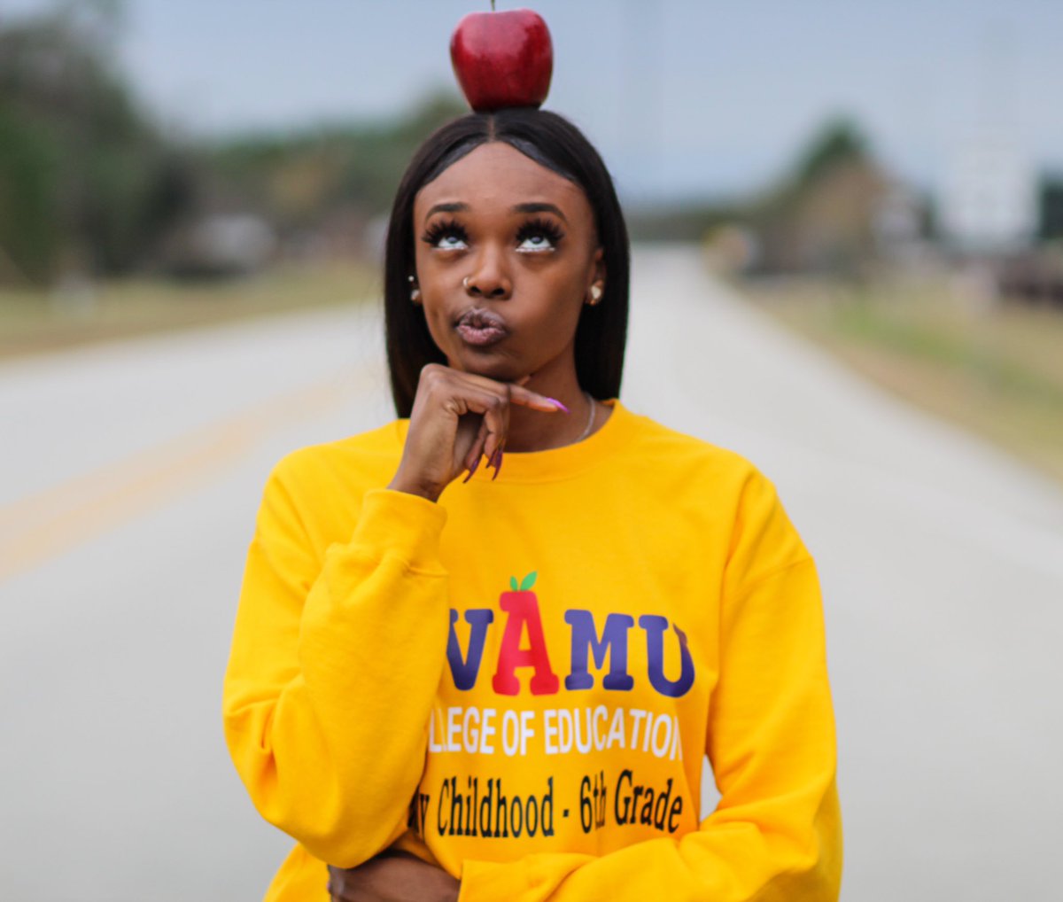 t_a_r_a_j_a's tweet image. “I can do all things through Christ who strengthens me” Philippians 4:13 🙏🏾 
• B.S. Interdisciplinary Studies (EC-6)   👩🏾‍🏫📚🍎 
14 more days till I graduate from Prairie View A&amp;amp;M University #gradszn #pvamu #pvamu19  
photo creds to my bby 📸: @TpTheGod