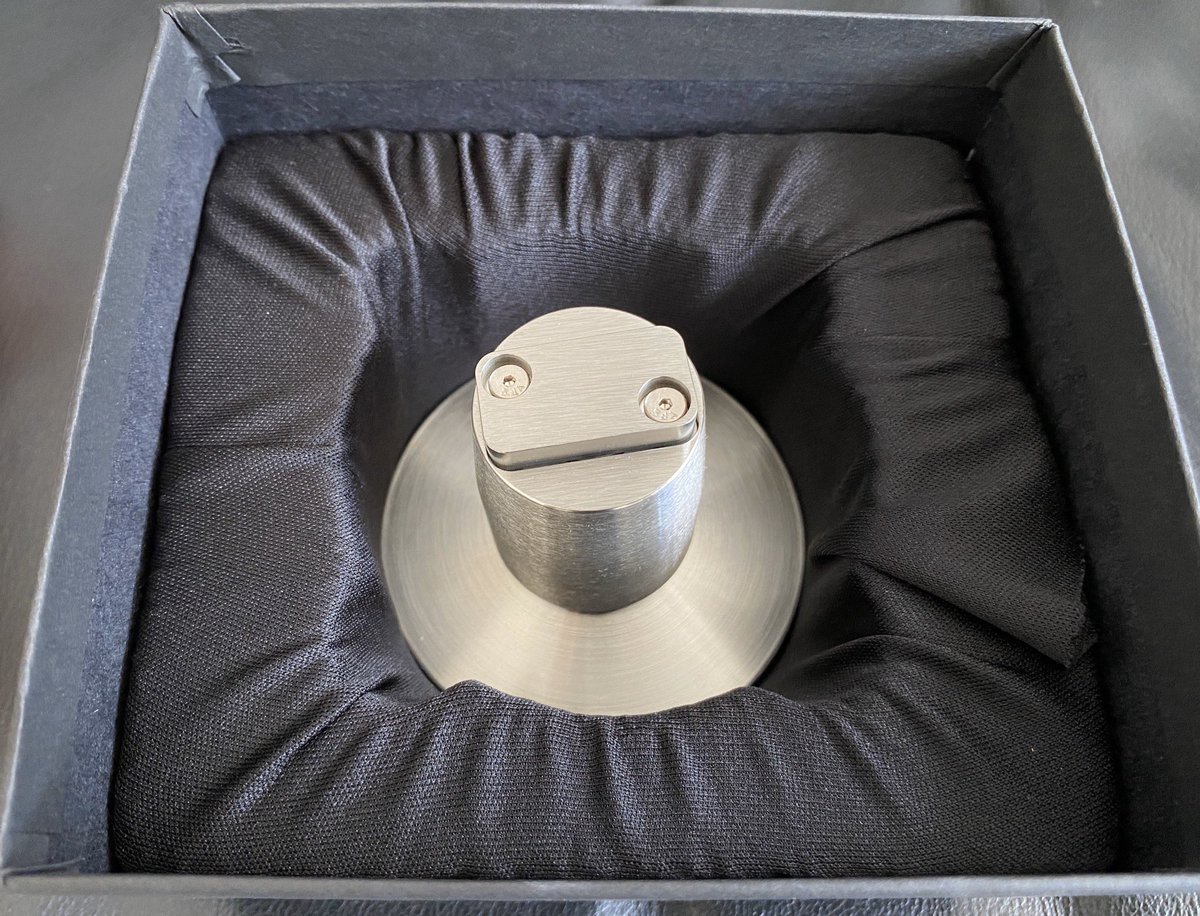 Absolute_Hi_End's tweet image. New Stillpoints Ultra 2 with Base #stillpoints #stillpointsultra2 #isolationfeet #antivibration #audiotweaks