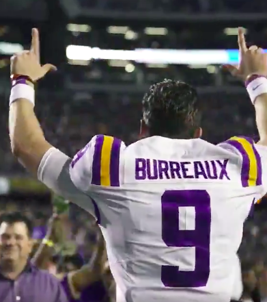 Bcarp3's tweet photo. The jersey we have all been waiting for:

@Joe_Burrow10 on Senior Night https://t.co/HKMxfZI7ME