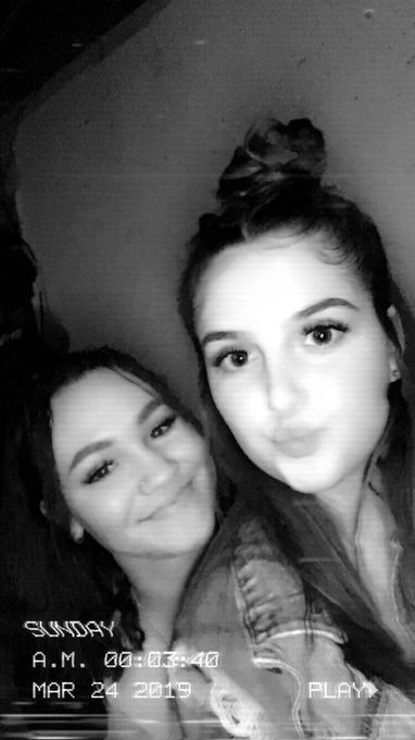 PSA!🗣 I could not be more thankful for god to bring Clare into my life y&rsquo;all really don&rsquo;t understand<a href="/tag/top42018"class="tags"><span>#top42018</span></a>