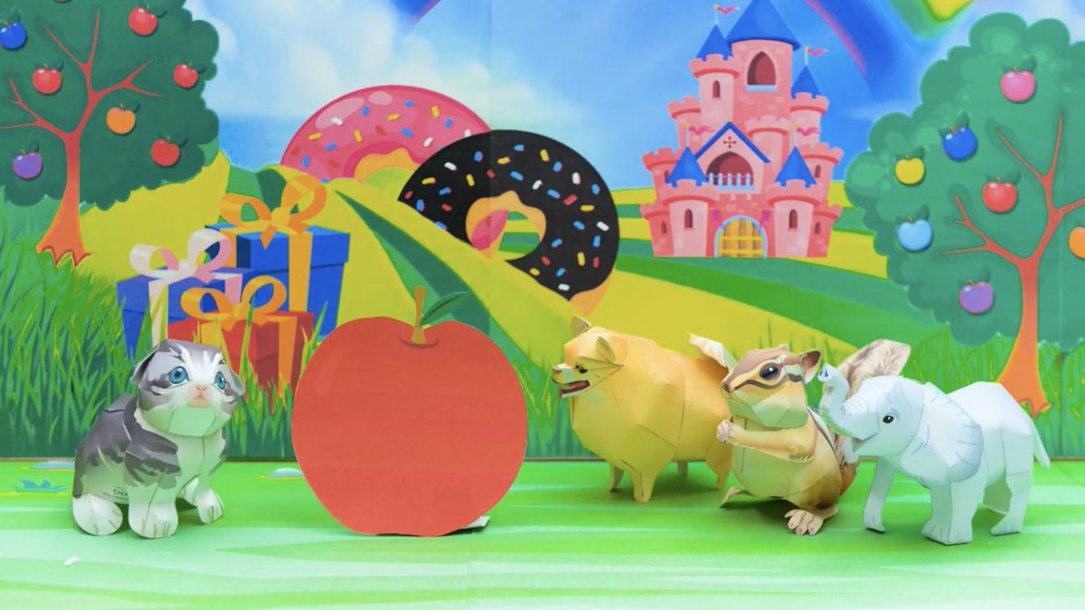 paperworldd_'s tweet photo. Eating an apple just as big as me!!🤣🤣 #cute #animals #cuteanimals #paper #papercraft #craft #art #artsandcraft #fun #funtimes #canon https://t.co/kdHI5UFl87