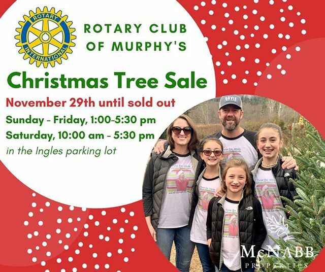From our #Rotary #ChristmasTree &amp; #SantaPics to benefit Big Brothers Big Sisters to #Selfie #ScavengerHunt &amp; A Very Murphy #Christmas #Parade. We hope you'll share the most wonderful time of the year with us! #whereNCbegins ift.tt/33x2Am1