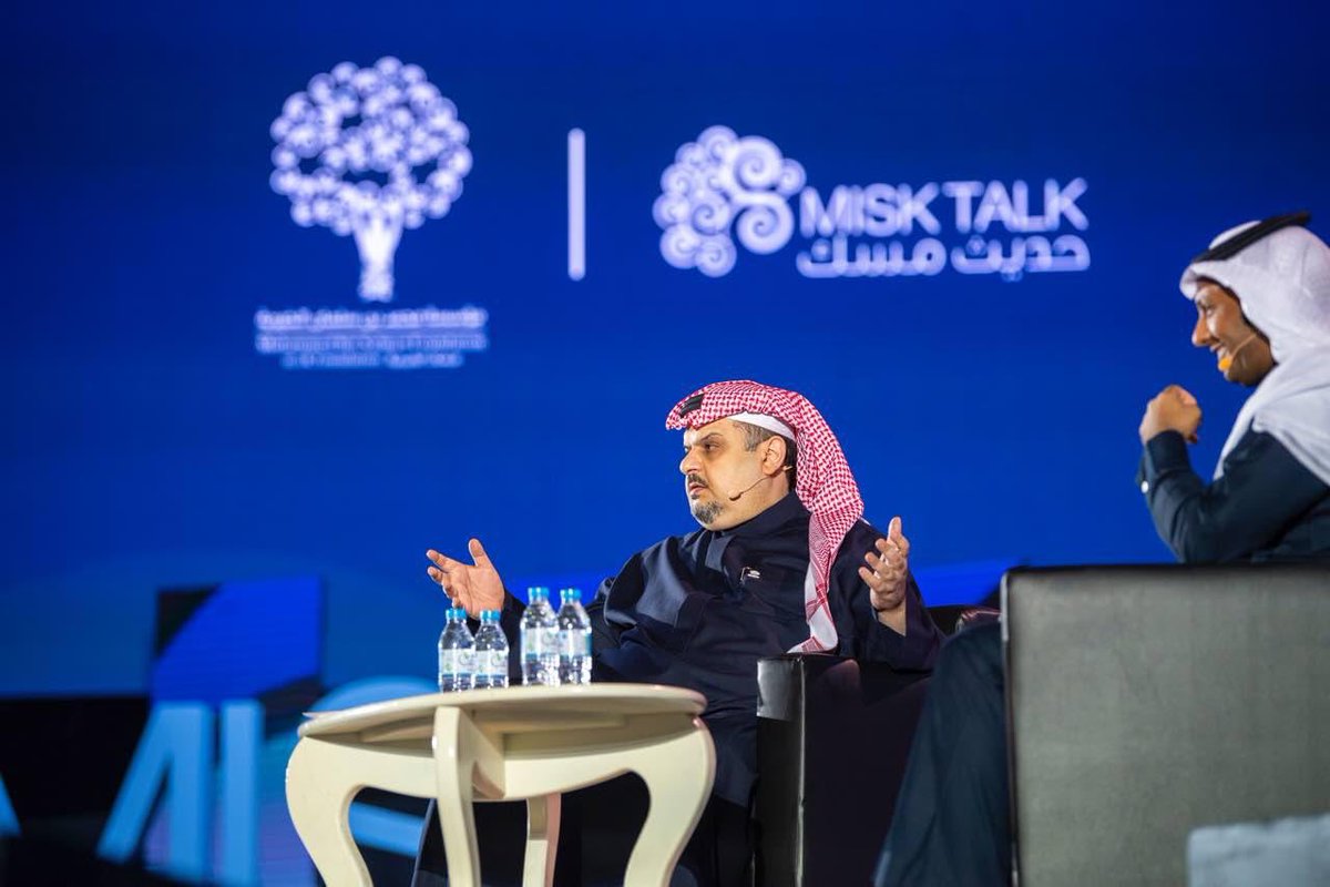 Badermasaker's tweet photo. “في أي أزمة ومشكلة لا يوجد صواب مطلق وخطأ مطلق، يجب علينا أن نحيط أنفسنا بمن هم أذكى وأفضل منّا حتى نخرج من مشاكلنا”
سمو الأمير @abdulrahman في #حديث_مسك https://t.co/jVrqJOej2g