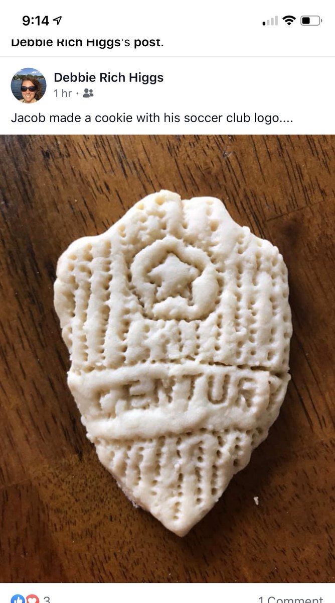century2007b's tweet photo. Higgsy reppin 💯 with the Cookies! ❤️ it! Hope  he made 16+ for practice on Tuesday! https://t.co/uXD6vazILj