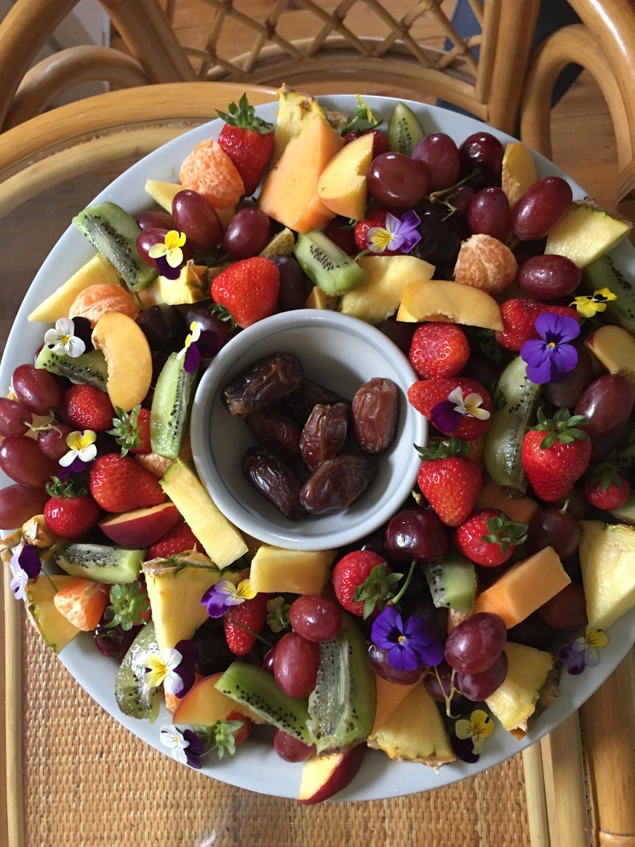 Beautiful 21st birthday fruit. Happy birthday to my wonderful Laurence xxoo